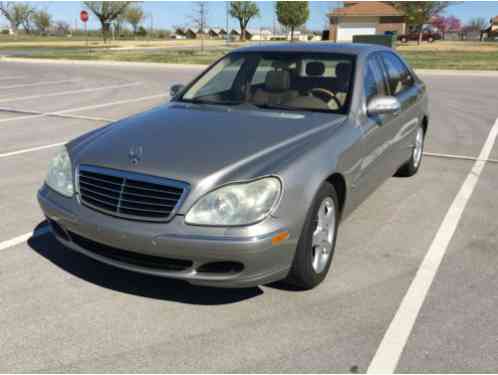 Mercedes-Benz S-Class S500 (2004)