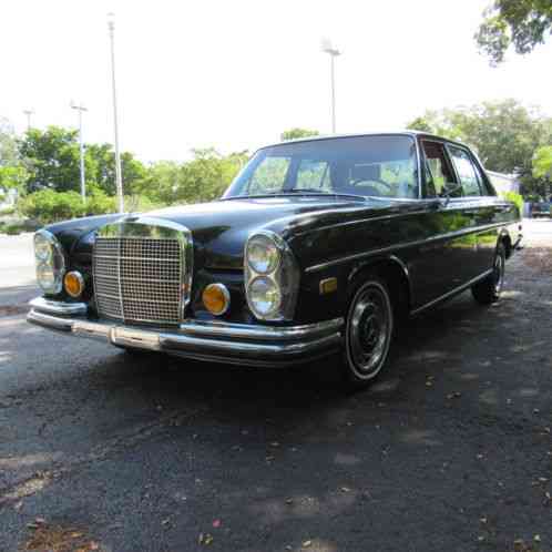 Mercedes-Benz S-Class (1971)