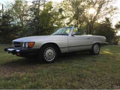 Mercedes-Benz SL-Class (1981)