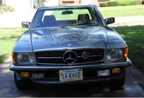 Mercedes-Benz SL-Class (1986)