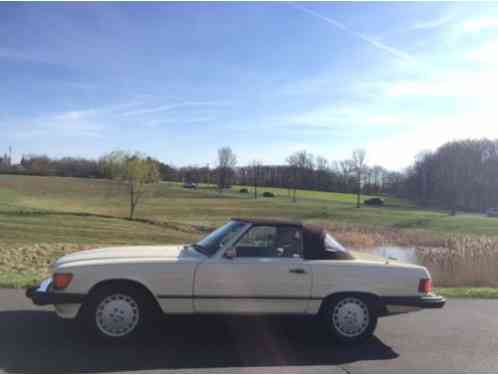 Mercedes-Benz SL-Class 560 SL (1988)