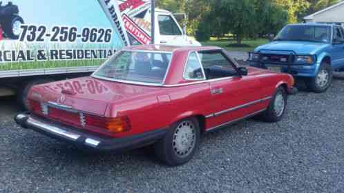 Mercedes-Benz SL-Class 560 SL (1988)