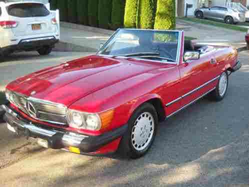 Mercedes-Benz SL-Class 560SL (1987)