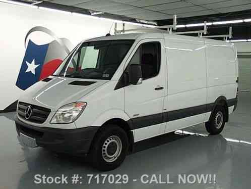 Mercedes-Benz Sprinter 2500 144WB (2012)