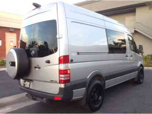 2014 Mercedes-Benz Sprinter 2500 Crew Van 144 in. WB High Roof