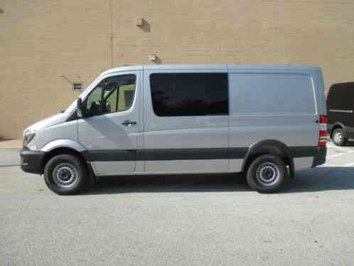 2015 Mercedes-Benz Sprinter Crew cargo van