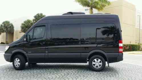 20120000 Mercedes-Benz Sprinter Limo Shuttle Sprinter