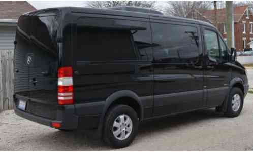 Mercedes-Benz Sprinter Passenger (2011)