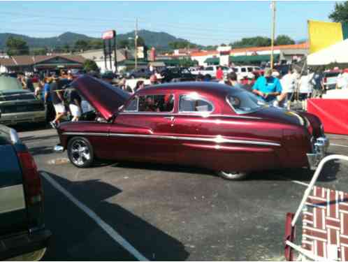 Mercury 2 Door Custom (1951)