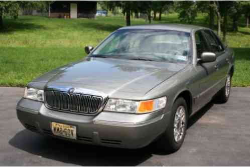 Mercury Grand Marquis (2002)