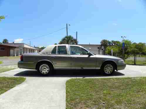 Mercury Grand Marquis (2006)