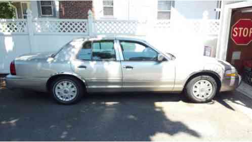 2004 Mercury Grand Marquis