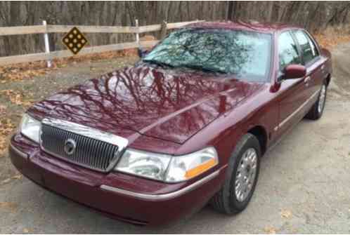 2004 Mercury Grand Marquis