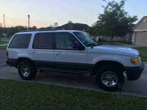 Mercury Mountaineer (1999)