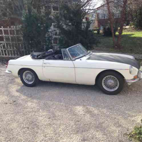 1967 MG MGB