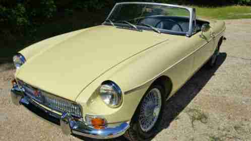 MG MGB 1969, B Pale Primrose Yellow this car is a fresh restoration with