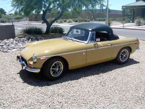 MG MGB MG B ROADSTER (1972)