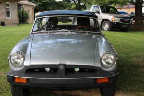 MG MGB MGB (1977)