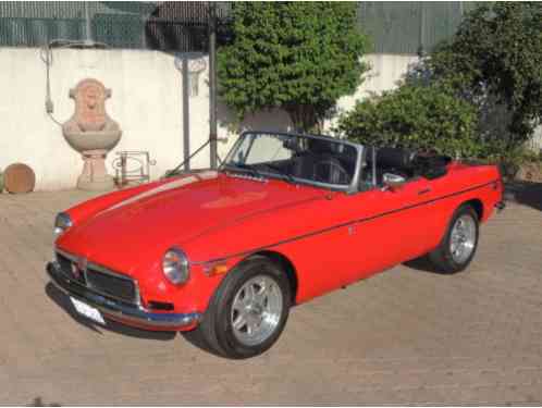 MG MGB ROADSTER (1977)