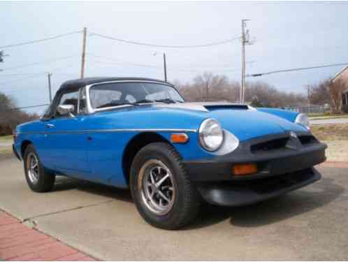 MG MGB Roadster convertible (1977)