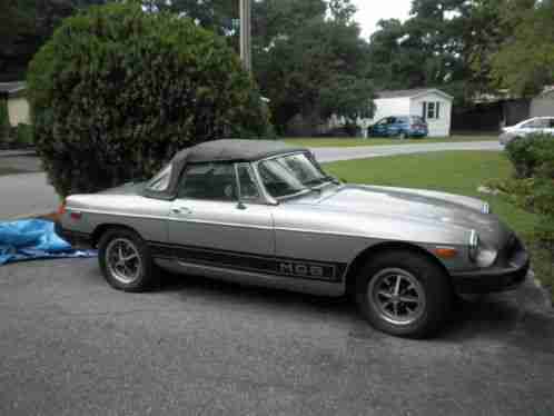 1975 MG MGB