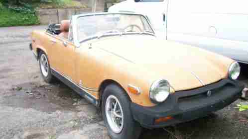 MG Midget convertible coupe (1976)