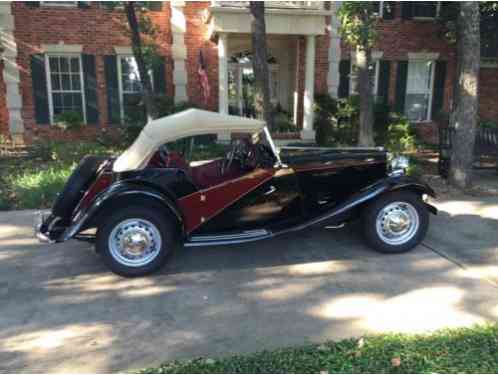 MG T-Series Burgundy (1951)