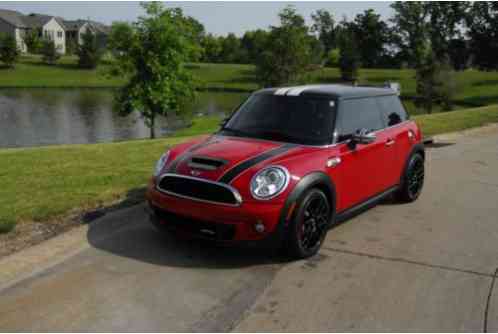 Mini Cooper John Cooper Works (2011)