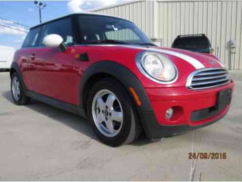 Mini Cooper MINI COOPER 6 SPEED (2008)