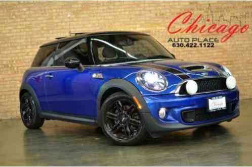 Mini Cooper S S - LEATHER - HEATED (2012)