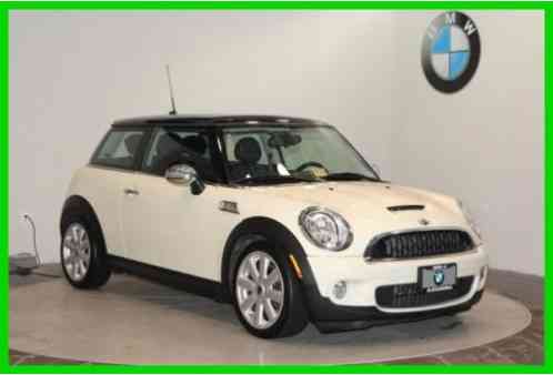 2009 Mini Cooper S S PREMIUM PACKAGE COLD WEATHER PACKAGE DUAL-PANE P