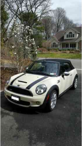 2010 Mini Cooper S with JCW package