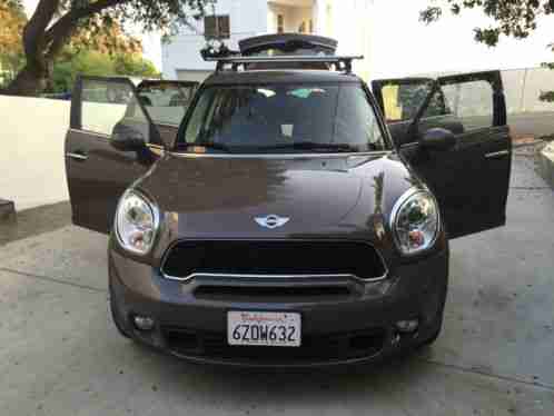 2011 Mini Countryman All 4 S model