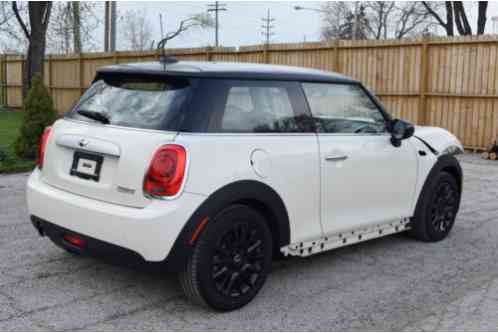 2015 Mini HATCHBACK 2DR Cooper