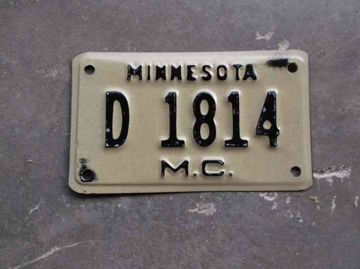 minnesota-motorcycle-dealer-license-plate-d-1814