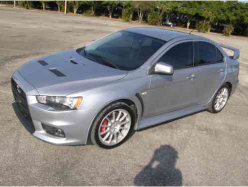 Mitsubishi Evolution Lancer (2013)