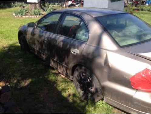 2002 Mitsubishi Galant