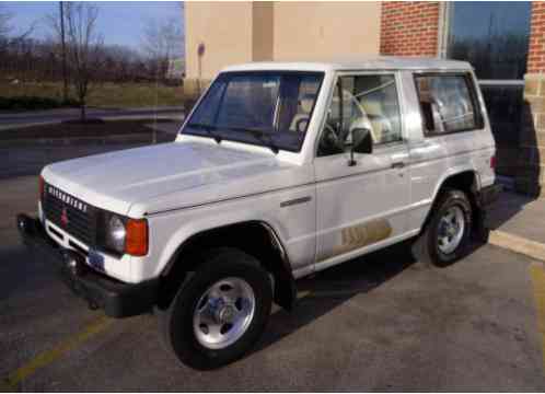 1987 Mitsubishi Montero