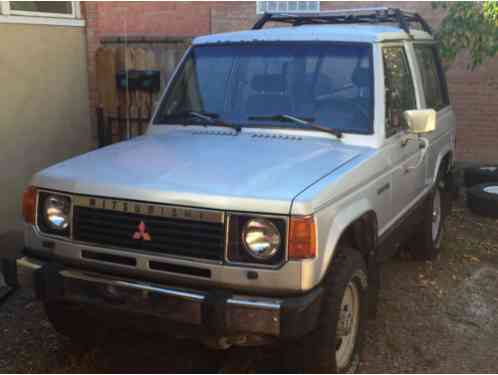 1986 Mitsubishi Montero