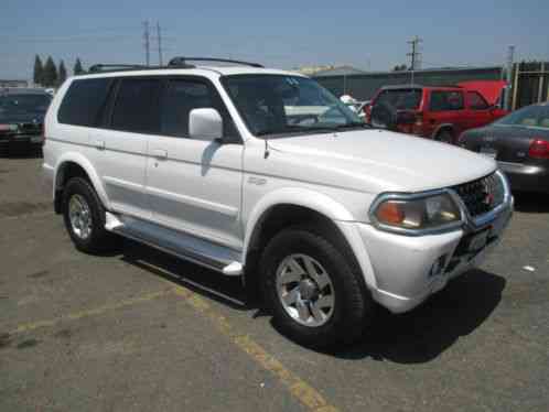 Mitsubishi Montero (2000)