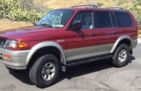 Mitsubishi Montero (1999)