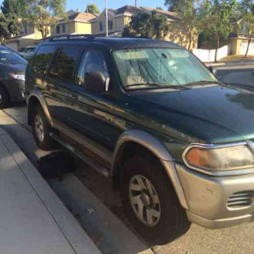 2003 Mitsubishi Montero