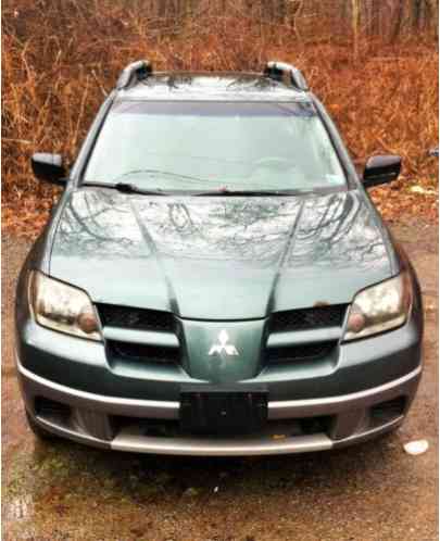 Mitsubishi Outlander (2004)