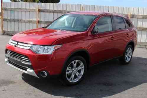 Mitsubishi Outlander 4WD SE (2015)