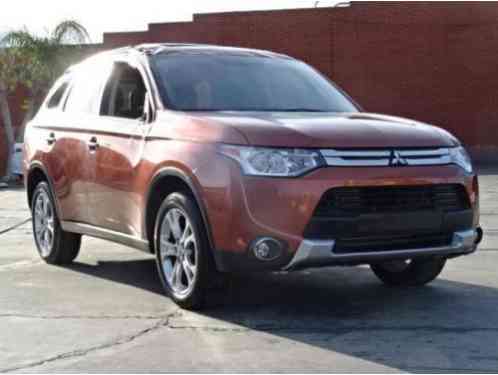 Mitsubishi Outlander SE (2015)