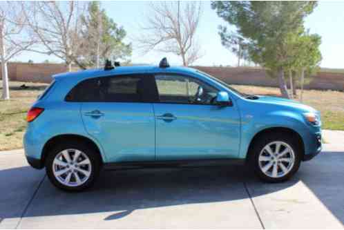 Mitsubishi Outlander Sport (2014)