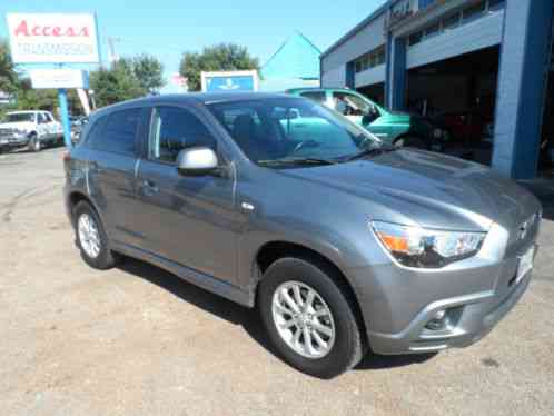 Mitsubishi Outlander Sport (2012)