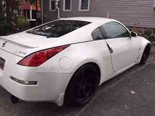 Nissan 350Z (2004)