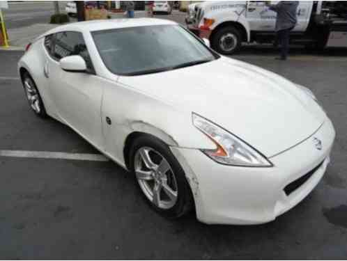 Nissan 370Z 370Z Touring Coupe (2012)