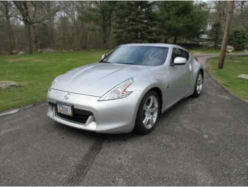 Nissan 370Z sports car (2010)